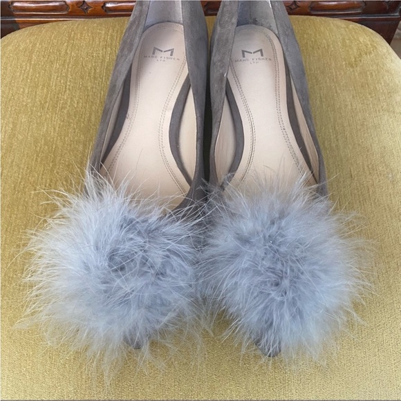 Marc Fisher Synal Grey Suede Pointed Toe Flats with Marabou Feathers Pom-Poms - Picture 5 of 13